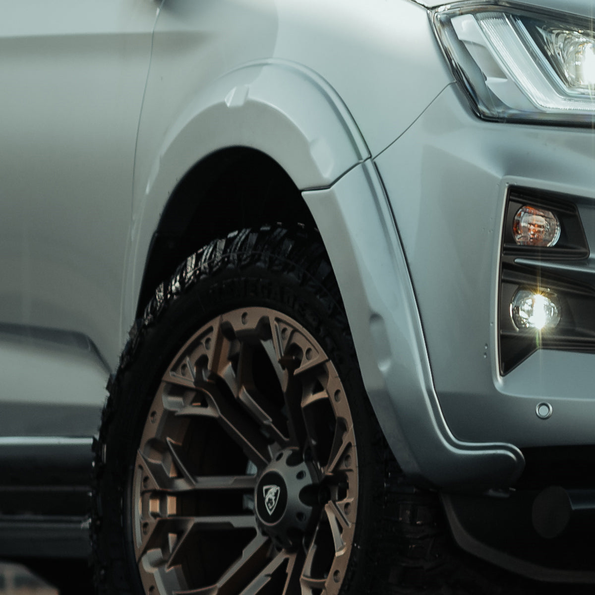 Predator Wheel Arch Extensions in Various Colours for Isuzu D-Max 2025+