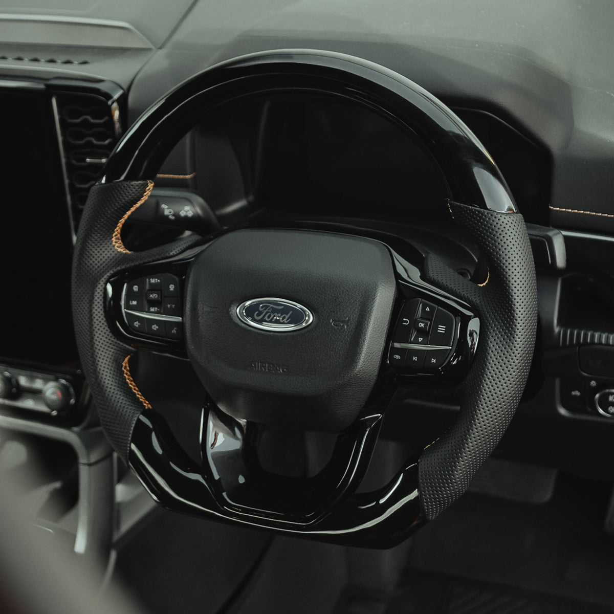 Gloss Black Heated Steering Wheel for Ford Ranger Wildtrak 2023+